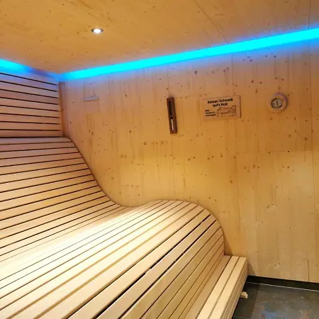 מלון & Herrihof 3*