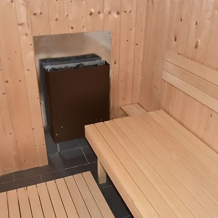 מלון & Herrihof 3*