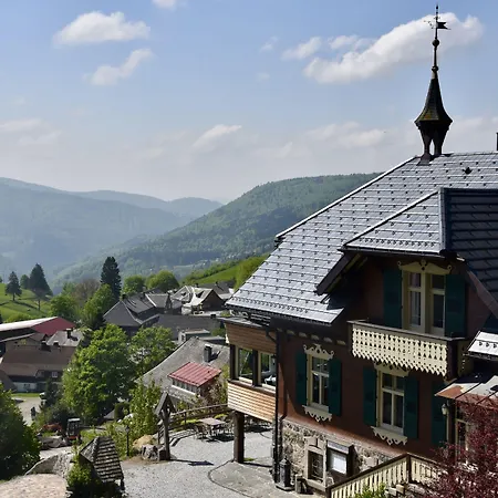 & Herrihof מלון 3*