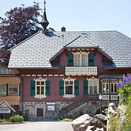 מלון & Herrihof 3*